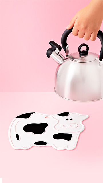 Apoio de Silicone e Chaleira de Aço Inox. Compre aqui.