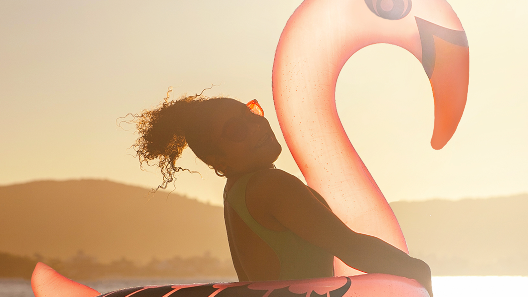 O verão pode durar pra sempre (e a gente mostra como) Vem descobrir os produtos mais versáteis para o ano inteiro.