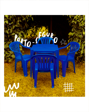 Os novos #MóveisPlásticosColoridosMor são versáteis e combinam muito com momentos de lazer em família. Disponíveis em três cores: preto, vermelho e azul.
