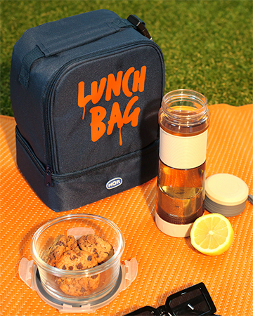 A #LunchBagMor traz os lanches frescos e bem conservados, e a #GarrafaComInfusorMor garante sabor e chá quentinho para acompanhar ✨
Clique na imagem para conferir.