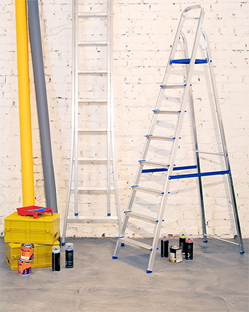A #EscadaDomestica auxilia para alcançar os lugares mais elevados de sua casa e a #EscadaExtensiva é ideal para uso profissional ✨
Clique na imagem e confira.