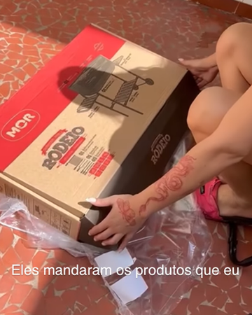 Foi assim que a @mor_oficial me fortaleceu pra completar e transformar meu quintal.
Se você quiser desfrutar da #MolezinhaMor em casa também, é só usar o cupom MOLEZINHAMOR e aproveitar os 15% de desconto (não cumulativo) em todo site! #publi